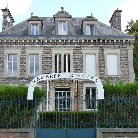 Le Betrot Bed & Breakfast Estissac Exterior foto