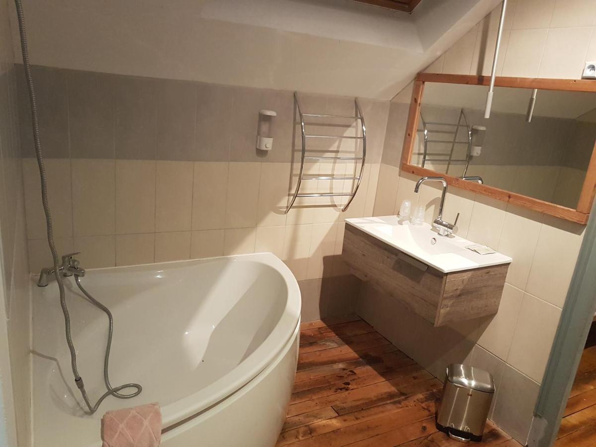 Le Betrot Bed & Breakfast Estissac Exterior foto