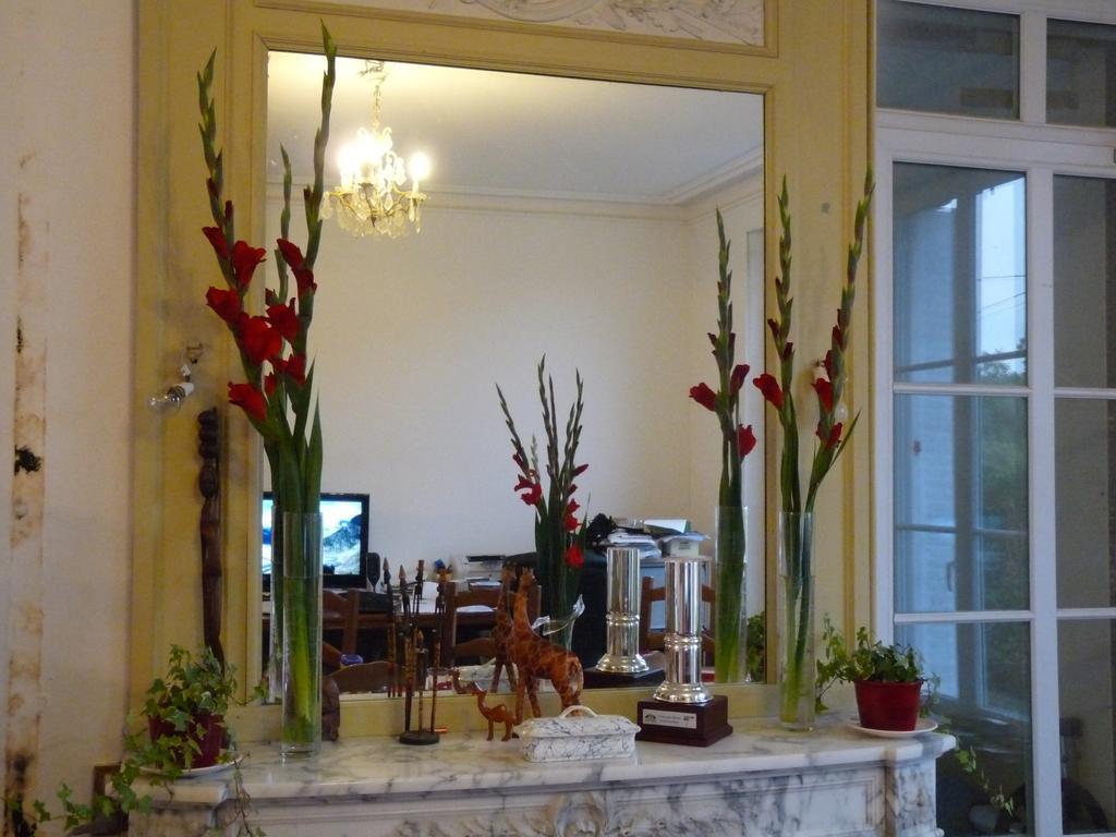Le Betrot Bed & Breakfast Estissac Exterior foto