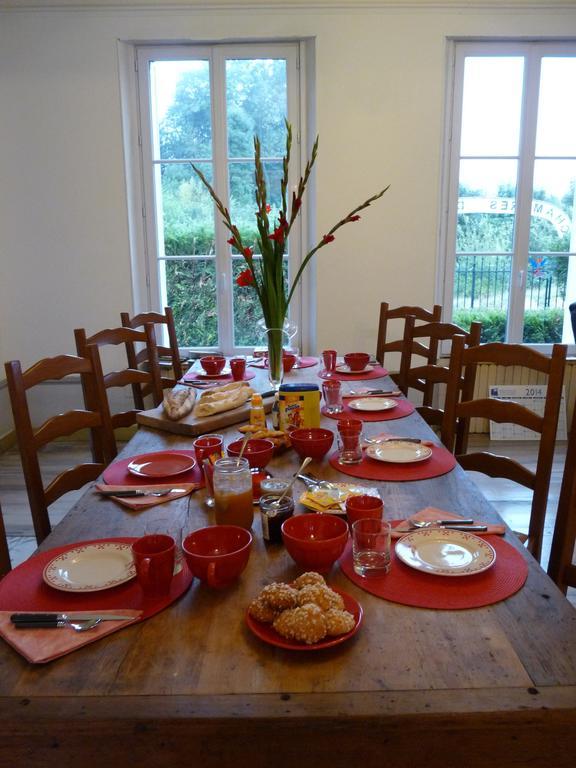 Le Betrot Bed & Breakfast Estissac Exterior foto