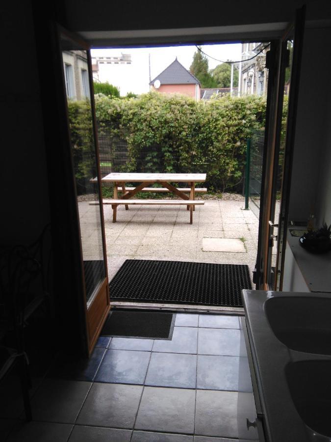 Le Betrot Bed & Breakfast Estissac Exterior foto