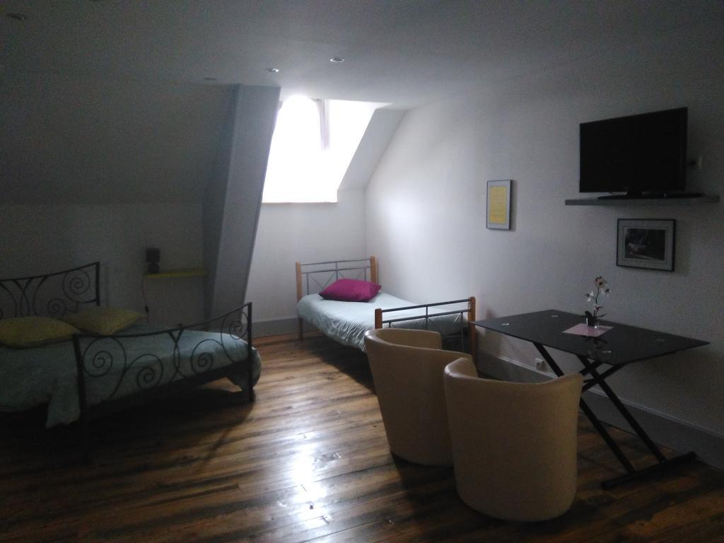 Le Betrot Bed & Breakfast Estissac Exterior foto